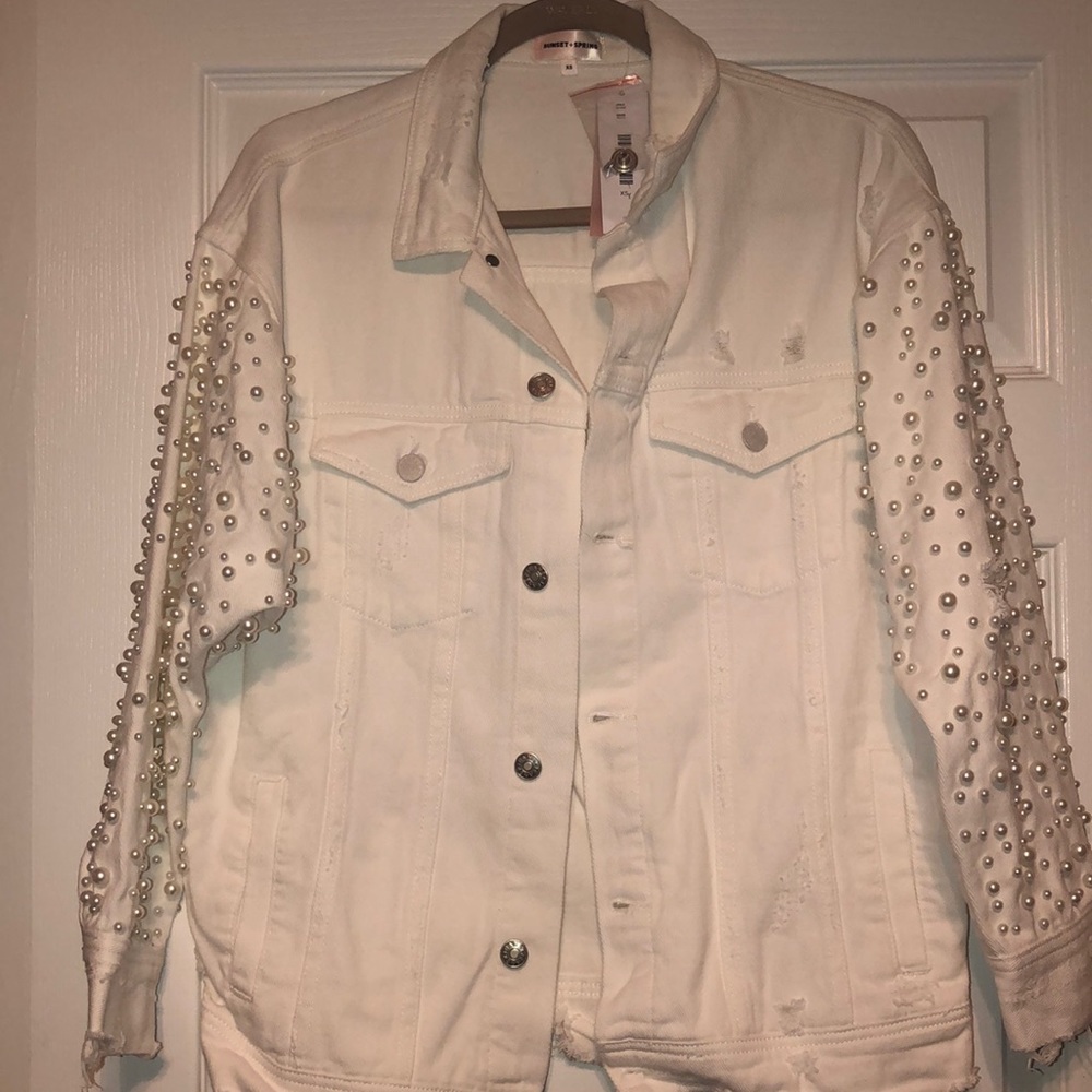 Bridal Style Sunset+Spring White Denim Jacket